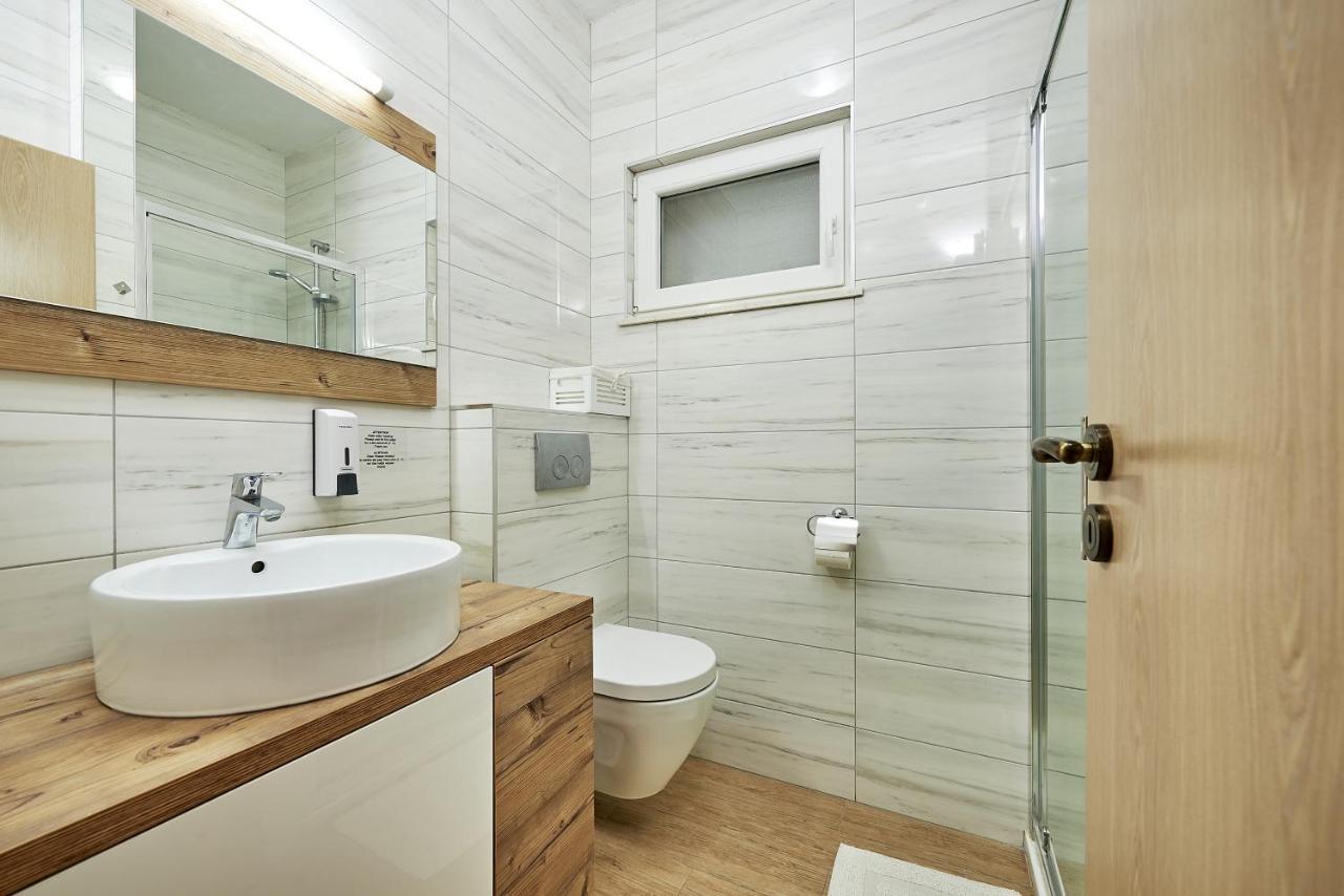 Apartments With A Parking Space Mavarstica, Ciovo - 17803 โตรกีร์ ภายนอก รูปภาพ